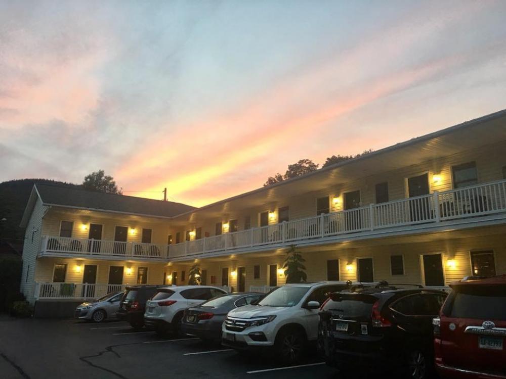 The Heritage Resort Motel